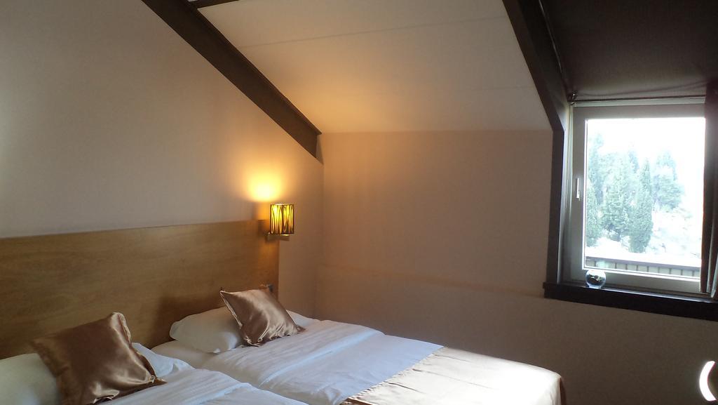 City Hotel Podgorica Room photo