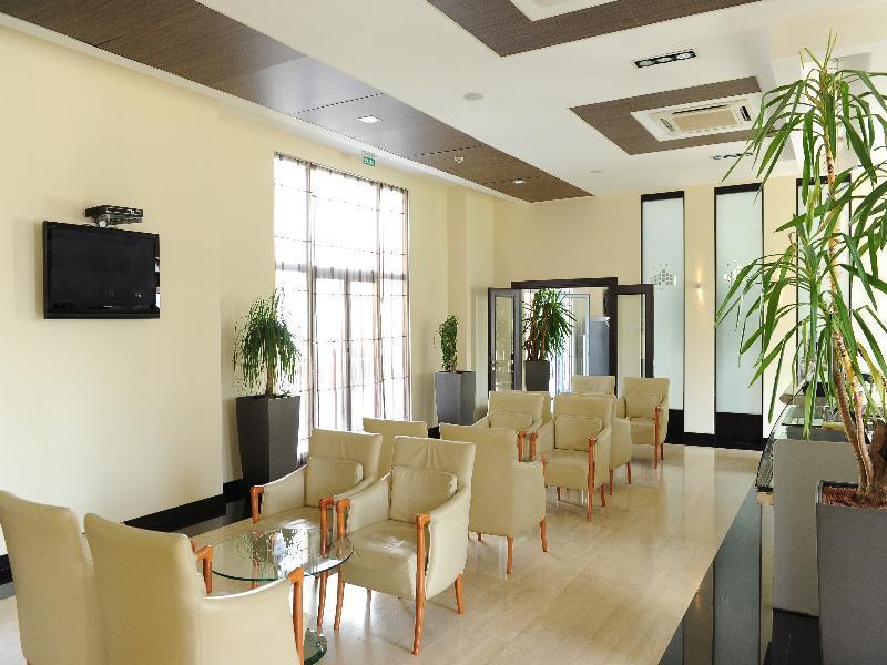 City Hotel Podgorica Exterior photo
